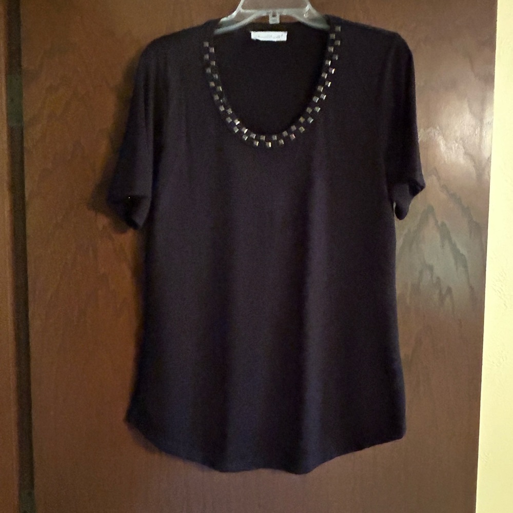 KEREN hart Black Studded Short Sleeve Top